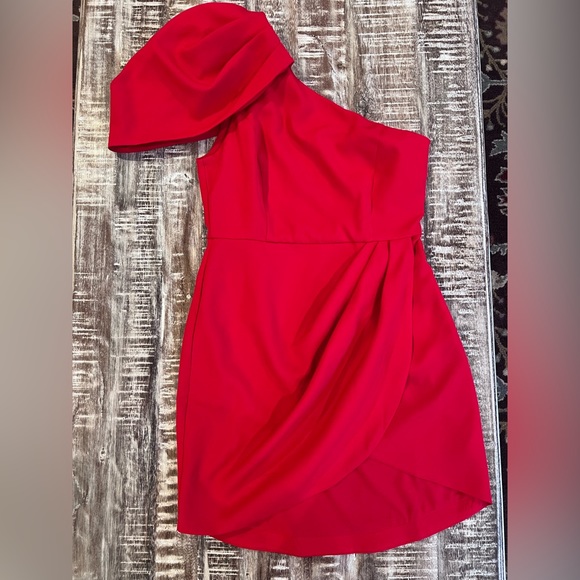 DO+BE women’s red one shoulder dress. Size medium - Picture 2 of 9